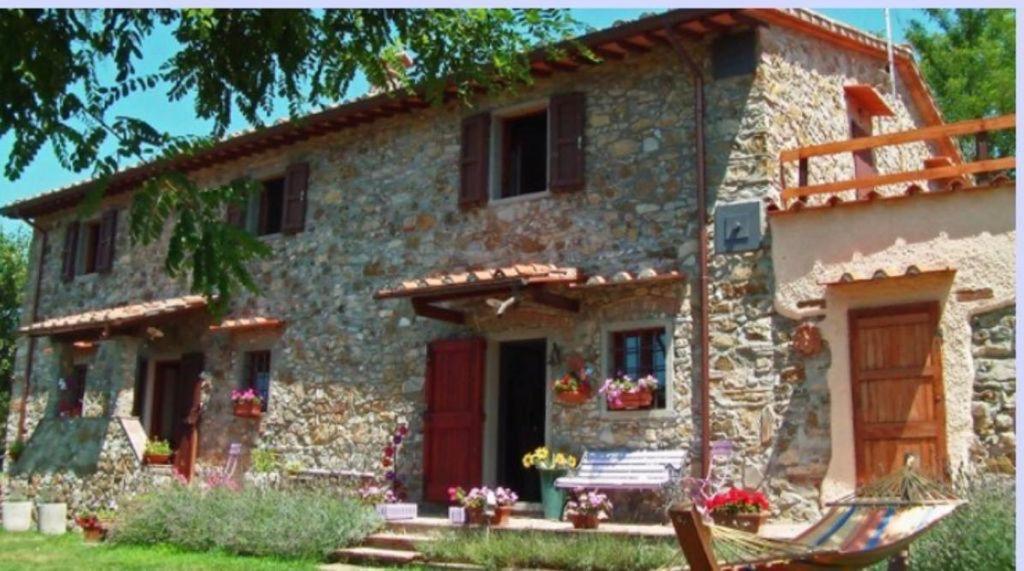 Antico Casale Il Fiorentino Montenero  Exterior photo